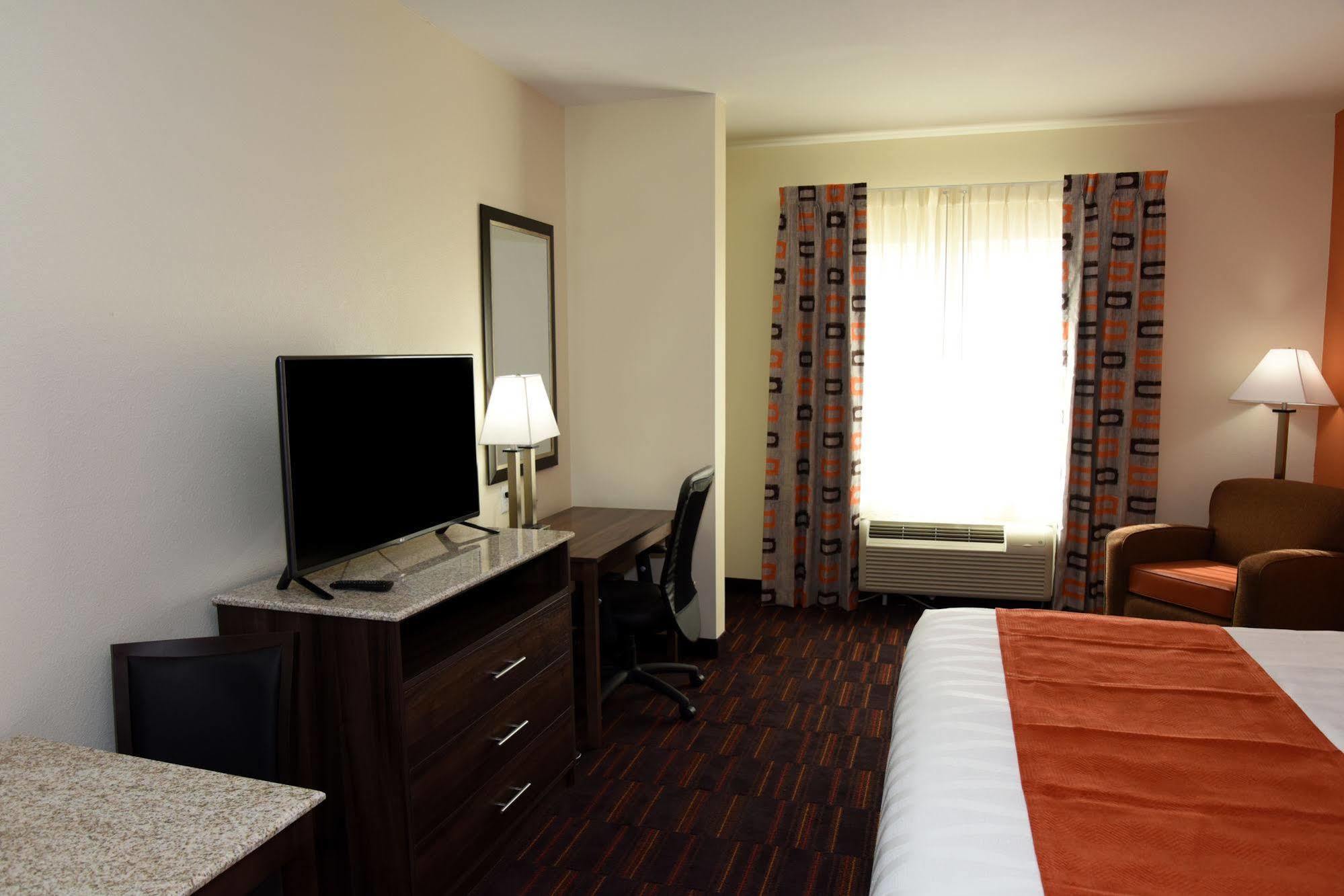 Home Away Kitchen Suites Enid Dış mekan fotoğraf
